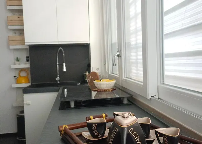 Vecchia Dante Apartman Bari